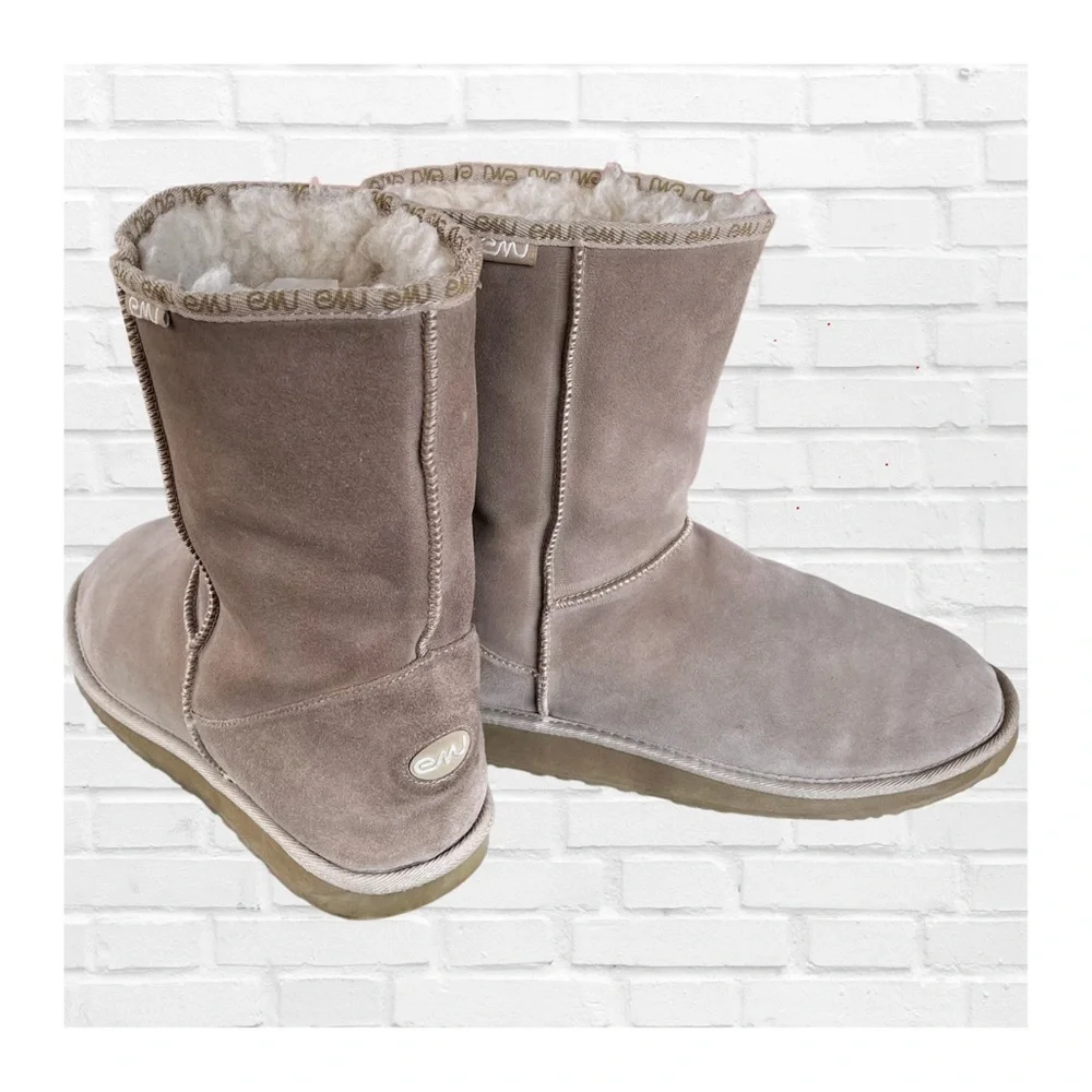 Emu’s Sheepskin Classic Stinger Boot Unisex Mens 11 | Women Size 12 Scandi Girl